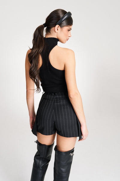 ‘Vivian‘ Pleated Striped Crepe Black Shorts