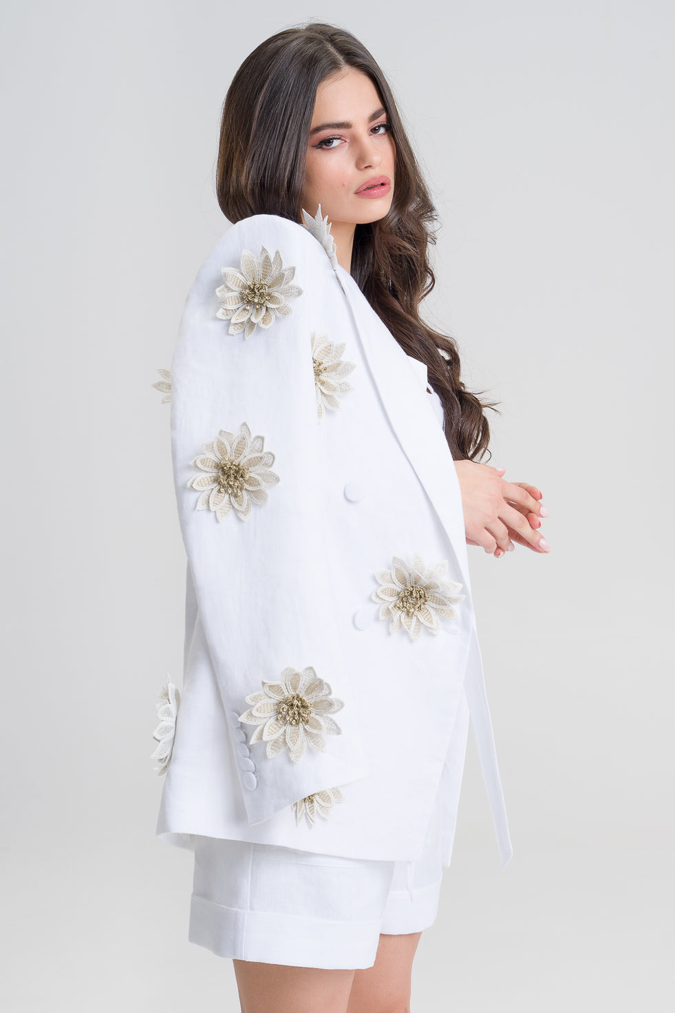 Valentina White Linen oversized flower embellished suit blazer