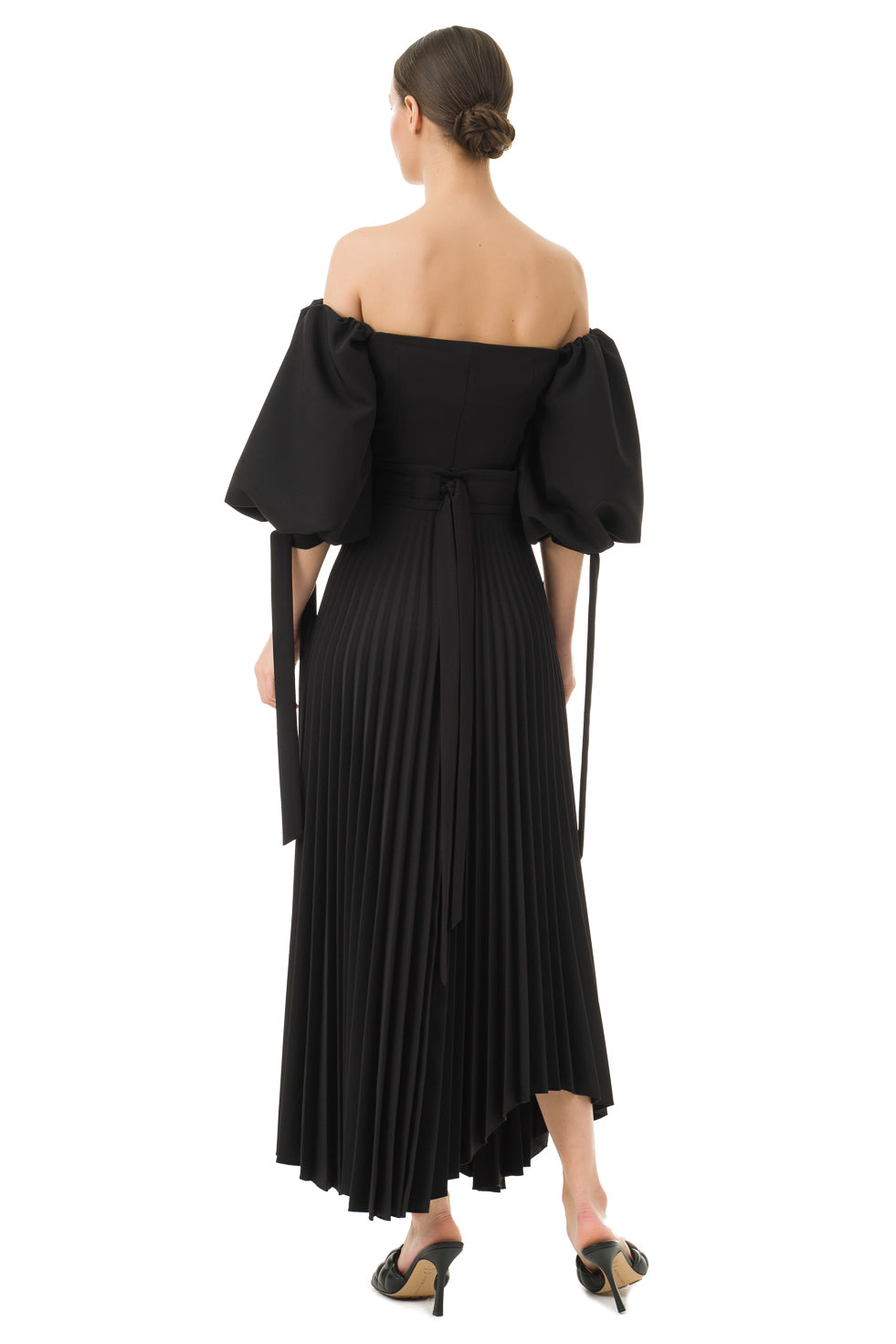 Tammarra Black Asymmetric Pleated Long Skirt