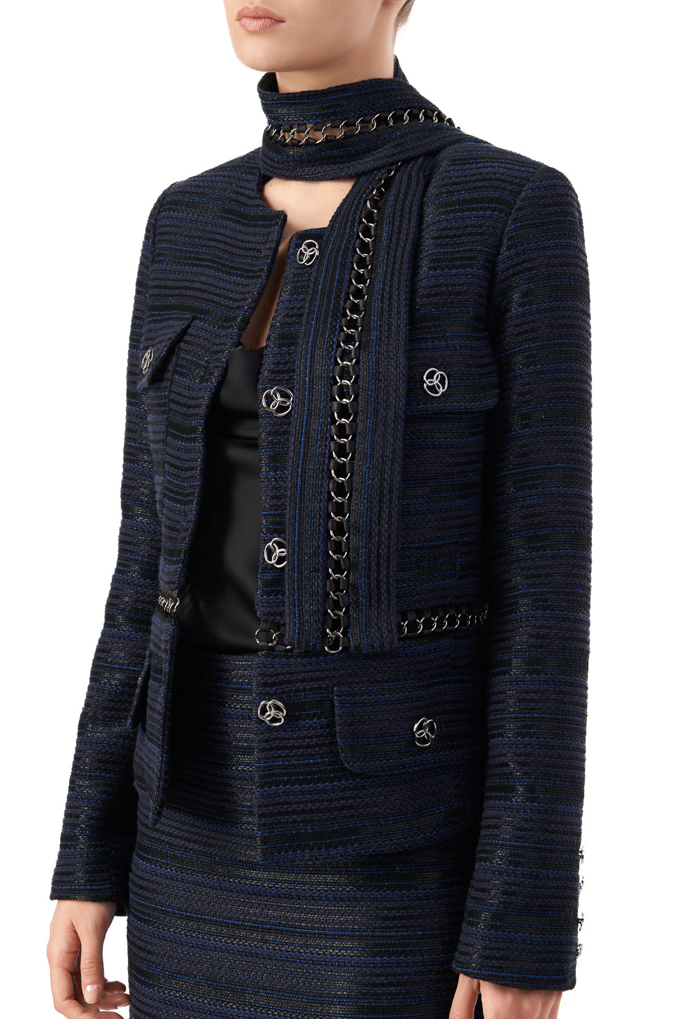 Gwen chain embroidered shawl detailed long sleeve blazer