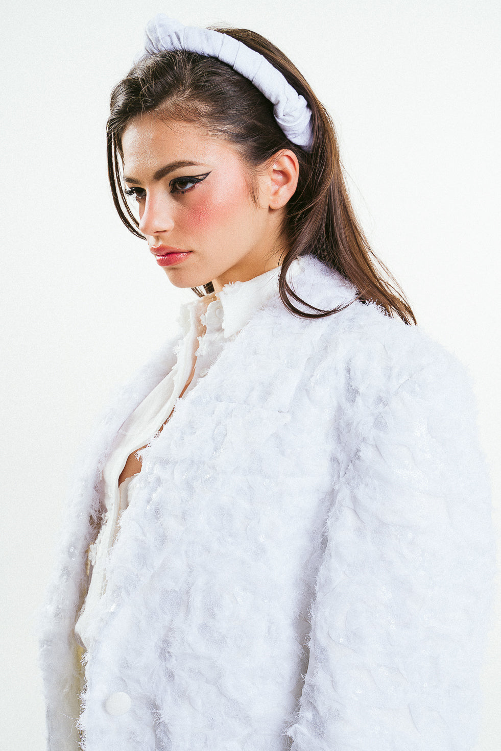 'AMINA' 3D Bouclé Sequined Oersized White Blazer